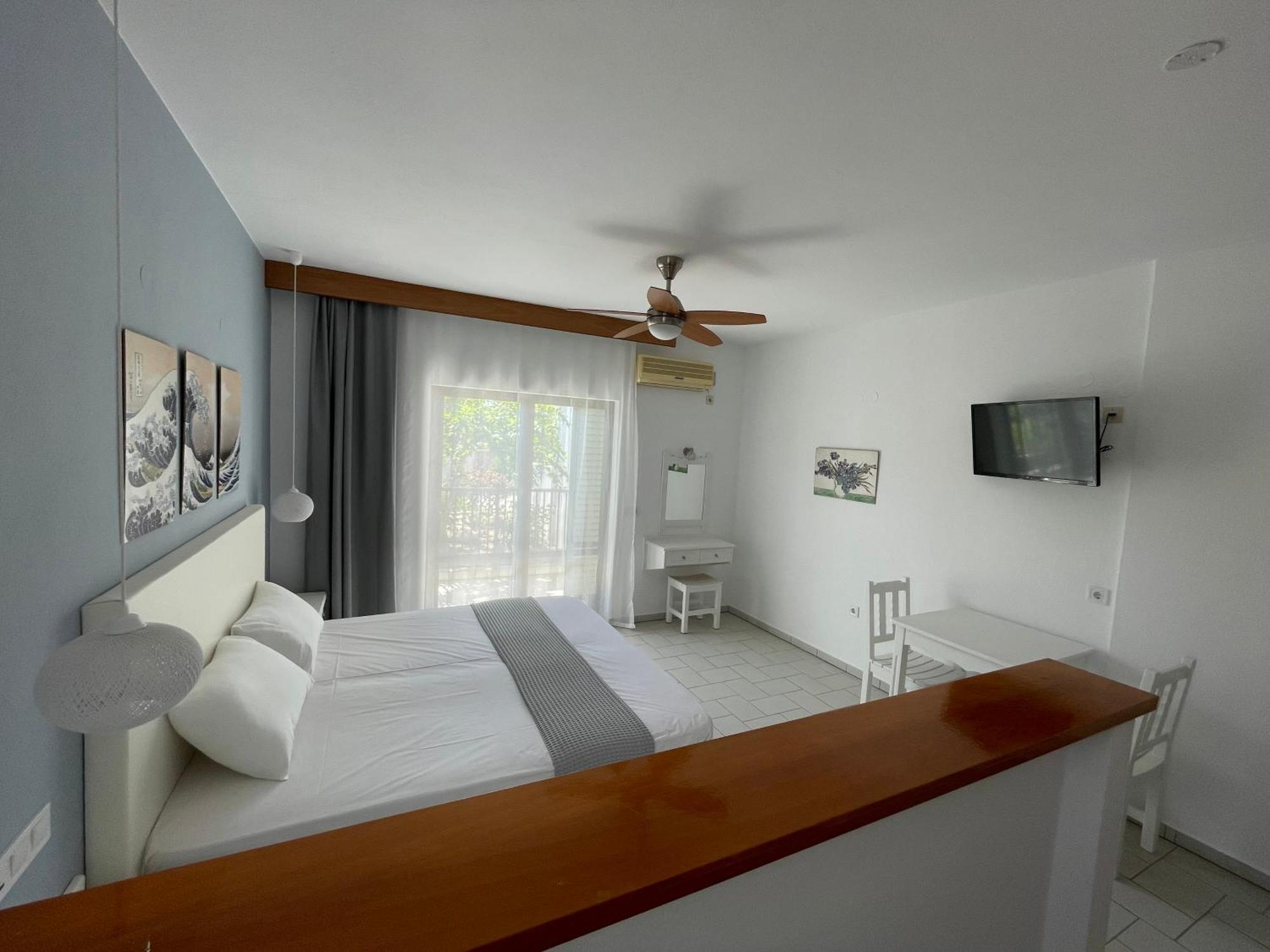Adult Only - Hotel Suzanna Achladies  Exterior foto